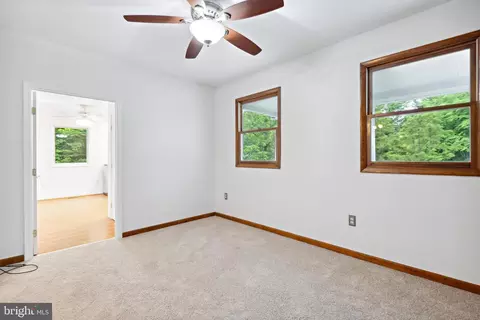 Bedroom - 9514 Howes Rd, Dunkirk, MD 20754 photo 3 of 5