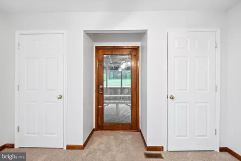 Entry Way - 9514 Howes Rd, Dunkirk, MD 20754 photo 7 of 11