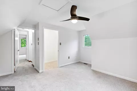 Entry Way - 9514 Howes Rd, Dunkirk, MD 20754 photo 10 of 11