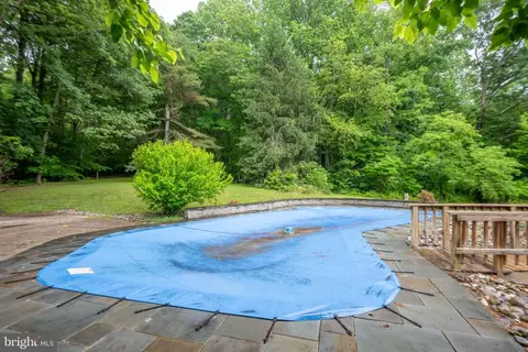 Exterior - 9514 Howes Rd, Dunkirk, MD 20754 photo 9 of 20