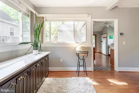 Entry Way - 3937 8th St, North Beach, MD 20714 photo 1 of 2