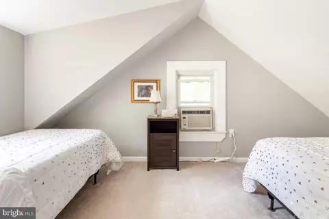 Bedroom - 3937 8th St, North Beach, MD 20714 photo 5 of 6