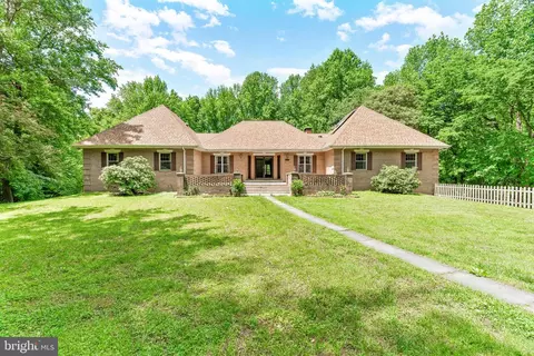 8310 Waverly Rd, Owings, MD 20736