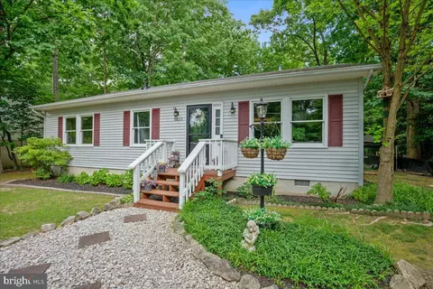 11623 Big Bear Ln, Lusby, MD 20657