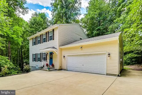 855 E Mount Harmony Rd, Owings, MD 20736 photo 2