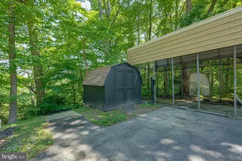 Exterior - 12700 Springfield Ct, Dunkirk, MD 20754 photo 12 of 15