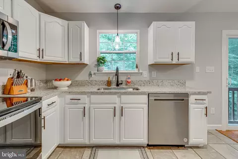 11524 Durango Trl, Lusby, MD 20657 photo 10