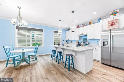 456 Creek View Dr, Solomons, MD 20688 photo 4