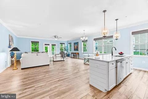456 Creek View Dr, Solomons, MD 20688 photo 2