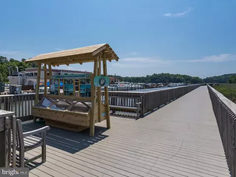 8220 E St, Chesapeake Beach, MD 20732 photo 55