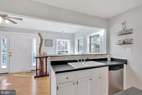 8220 E St, Chesapeake Beach, MD 20732 photo 6