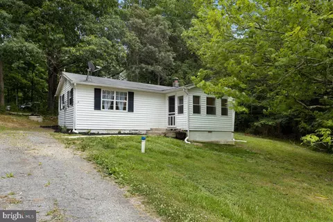12788 Olivet Rd, Lusby, MD 20657