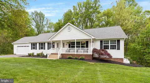1950 Wild Turkey Trl, Huntingtown, MD 20639