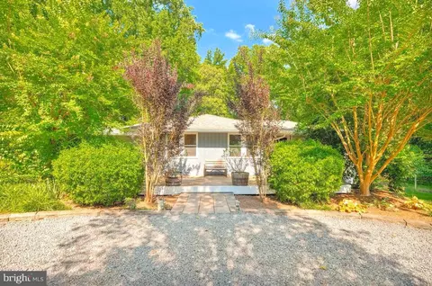 1620 Joe Harris Rd, Prince Frederick, MD 20678