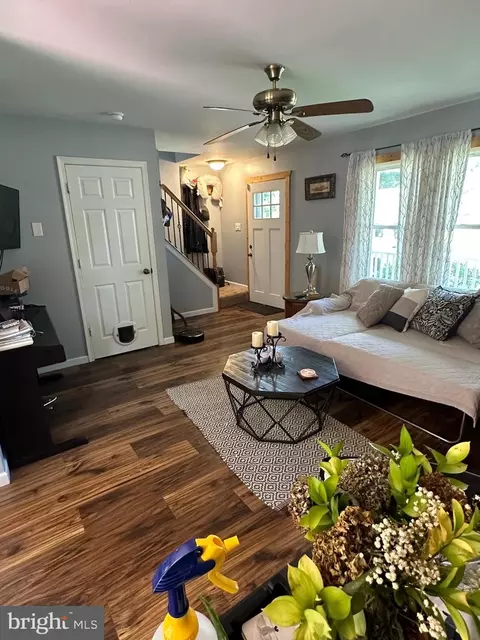 Entry Way - 3715 3rd St, North Beach, MD 20714 photo 1 of 2