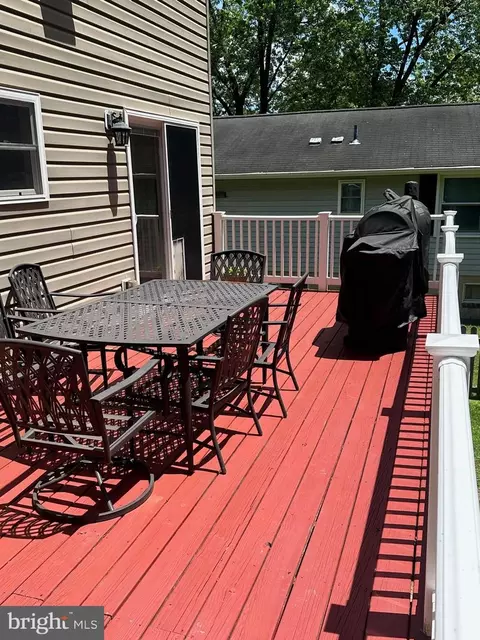 Exterior - 3715 3rd St, North Beach, MD 20714 photo 7 of 7