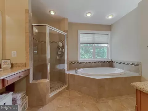 Bath - 1325 Schooner Loop #1325, Solomons, MD 20688 photo 6 of 7