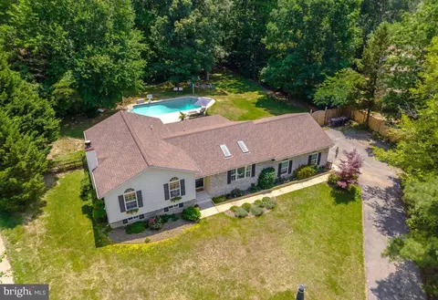 12322 Rashad Cir, Lusby, MD 20657