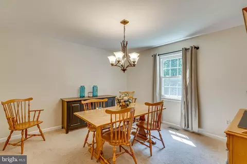 9741 Howes Rd, Dunkirk, MD 20754 photo 10