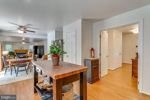 9741 Howes Rd, Dunkirk, MD 20754 photo 12