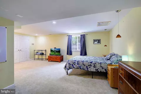 Bedroom - 2821 Jones Rd, Dunkirk, MD 20754 photo 5 of 7