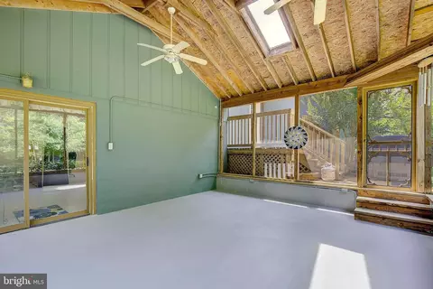 Exterior - 2821 Jones Rd, Dunkirk, MD 20754 photo 9 of 17