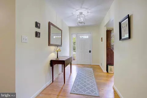 Entry Way - 2821 Jones Rd, Dunkirk, MD 20754 photo 3 of 8