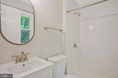 9010 Marcellas Dr, Owings, MD 20736 photo 29