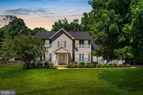 2810 Chance Ct, Huntingtown, MD 20639
