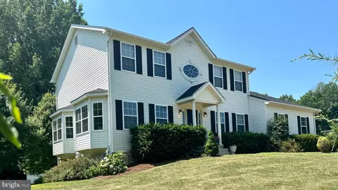 1756 Lottie Fowler Rd, Prince Frederick, MD 20678