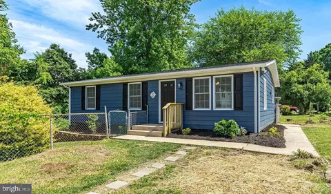 6423 9th St, Chesapeake Beach, MD 20732