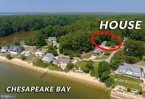 559 Bay View Dr, Lusby, MD 20657