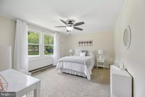 Bedroom - 3609 King Dr, Dunkirk, MD 20754 photo 3 of 9