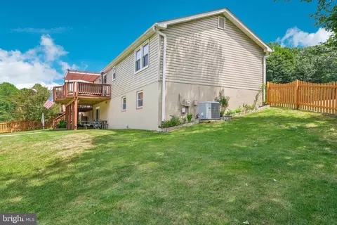 Exterior - 3609 King Dr, Dunkirk, MD 20754 photo 16 of 40