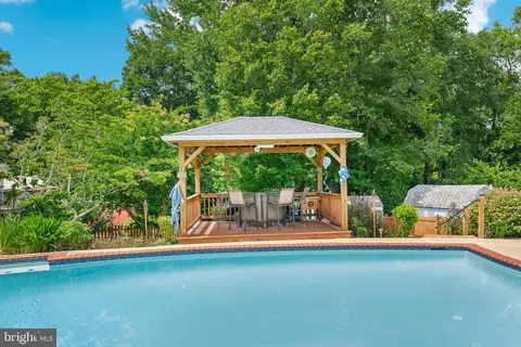 Exterior - 3609 King Dr, Dunkirk, MD 20754 photo 36 of 40