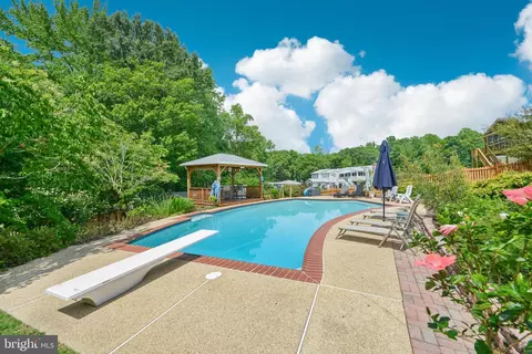 Exterior - 3609 King Dr, Dunkirk, MD 20754 photo 24 of 40