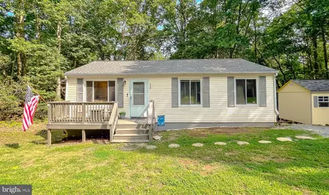 778 Crazy Horse Trl, Lusby, MD 20657