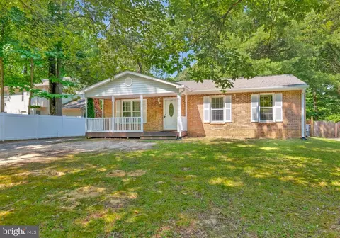 11789 Little Cove Point Rd, Lusby, MD 20657