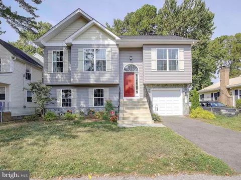 8916 Erie Ave, North Beach, MD 20714