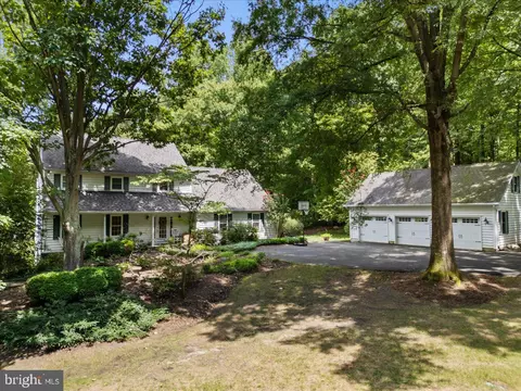 600 E Mount Harmony Rd, Owings, MD 20736