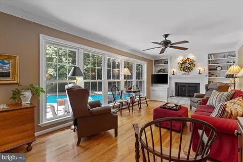 600 E Mount Harmony Rd, Owings, MD 20736 photo 6