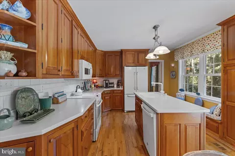 600 E Mount Harmony Rd, Owings, MD 20736 photo 4