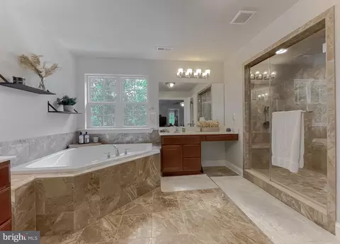 Bath - 2405 Comptrollers Ct, Prince Frederick, MD 20678 photo 2 of 8