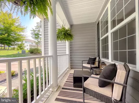 Exterior - 2405 Comptrollers Ct, Prince Frederick, MD 20678 photo 5 of 15