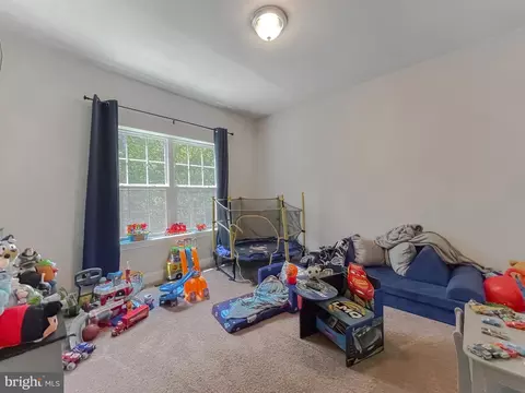 Bedroom - 2405 Comptrollers Ct, Prince Frederick, MD 20678 photo 9 of 13