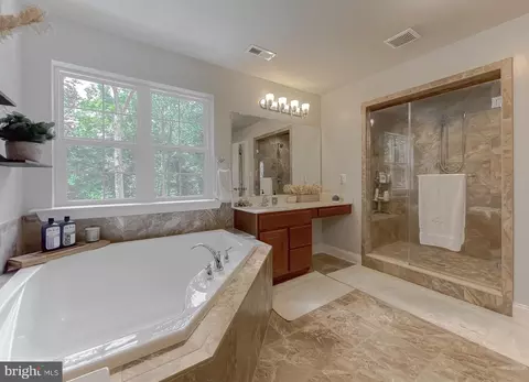 Bath - 2405 Comptrollers Ct, Prince Frederick, MD 20678 photo 4 of 8