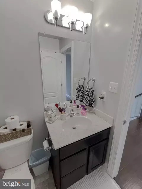 Bath - 2405 Comptrollers Ct, Prince Frederick, MD 20678 photo 5 of 8