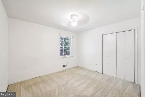 Bedroom - 4200 Landing Ln, Dunkirk, MD 20754 photo 4 of 4