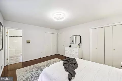 Bedroom - 4200 Landing Ln, Dunkirk, MD 20754 photo 2 of 4