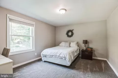 Bedroom - 218 Thunderbird Dr, Lusby, MD 20657 photo 2 of 3